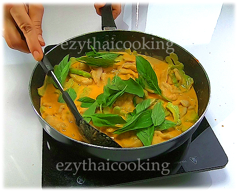  Thai Food Recipe | Thai Pork Curry with Bitter Gourd