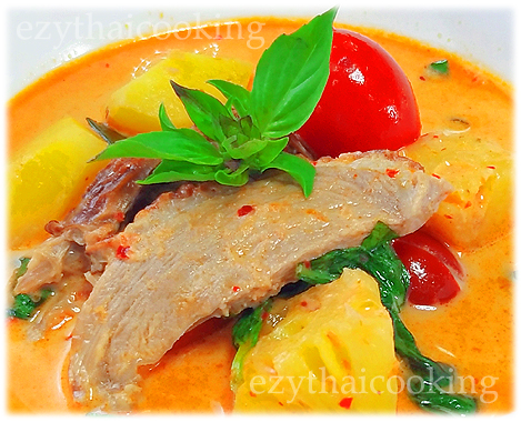 Thai Food Recipe | Red Curry with Roasted Duck