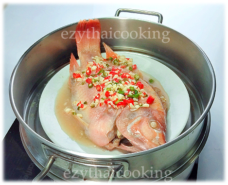  สูตรอาหารไทย : ปลานึ่งพริกมะนาว