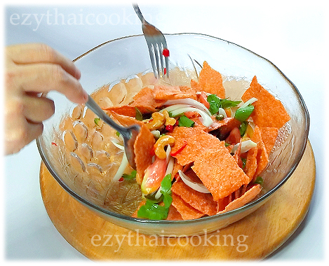  Thai Food Recipe | Thai Chinese Pork Jerky Salad